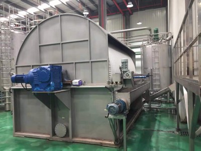 Vakuuma filtra pielietošana cietes cukurā