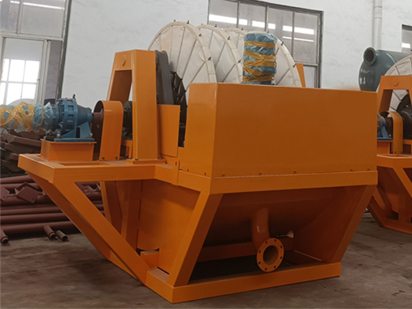 Nepārtraukts rotācijas diska filtrs