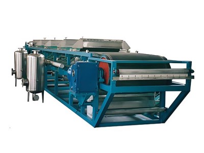 Kā tikt galā ar biežiem filtrēšanas auduma sastrēgumiem vakuuma jostas filtrā?